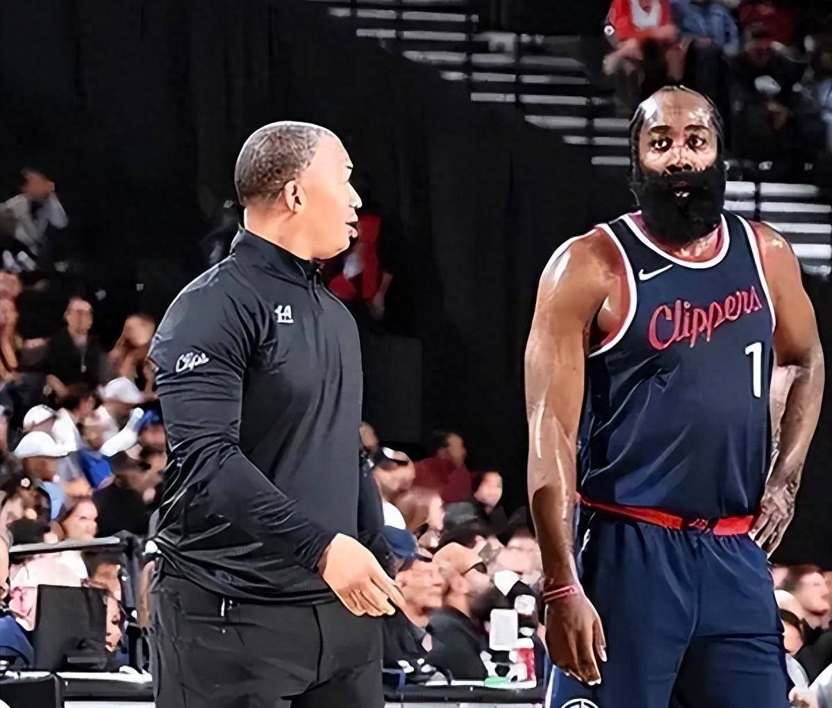 新奥尔良鹈鹕内部会议纪要流出——加时末段单刀错失；CBA季后赛使命明确；控场能力受关注